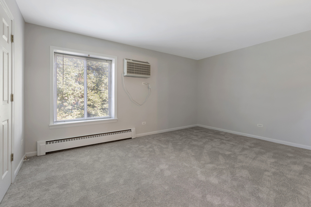 2423 N Kennicott Drive #3A, Arlington Heights, IL 60004