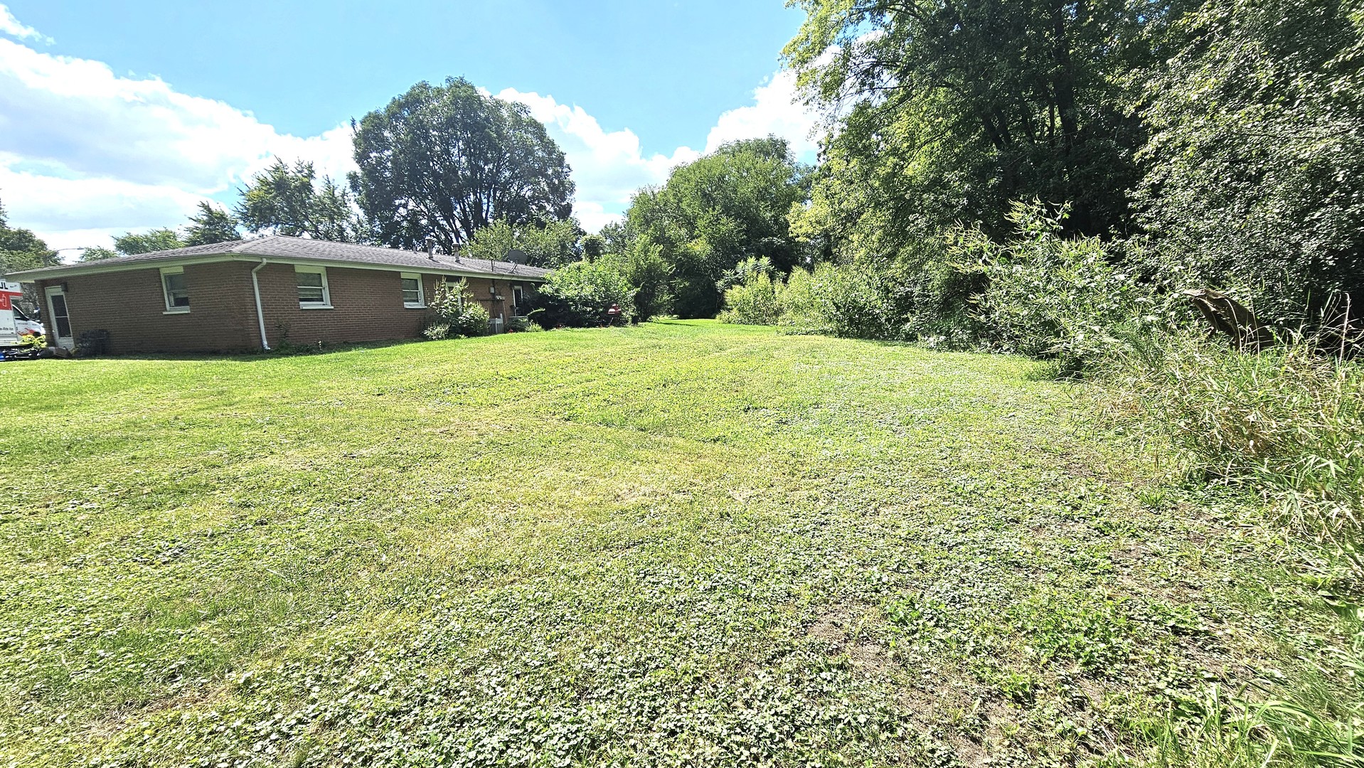 1703 Pinewood Lane, Joliet, IL 60433