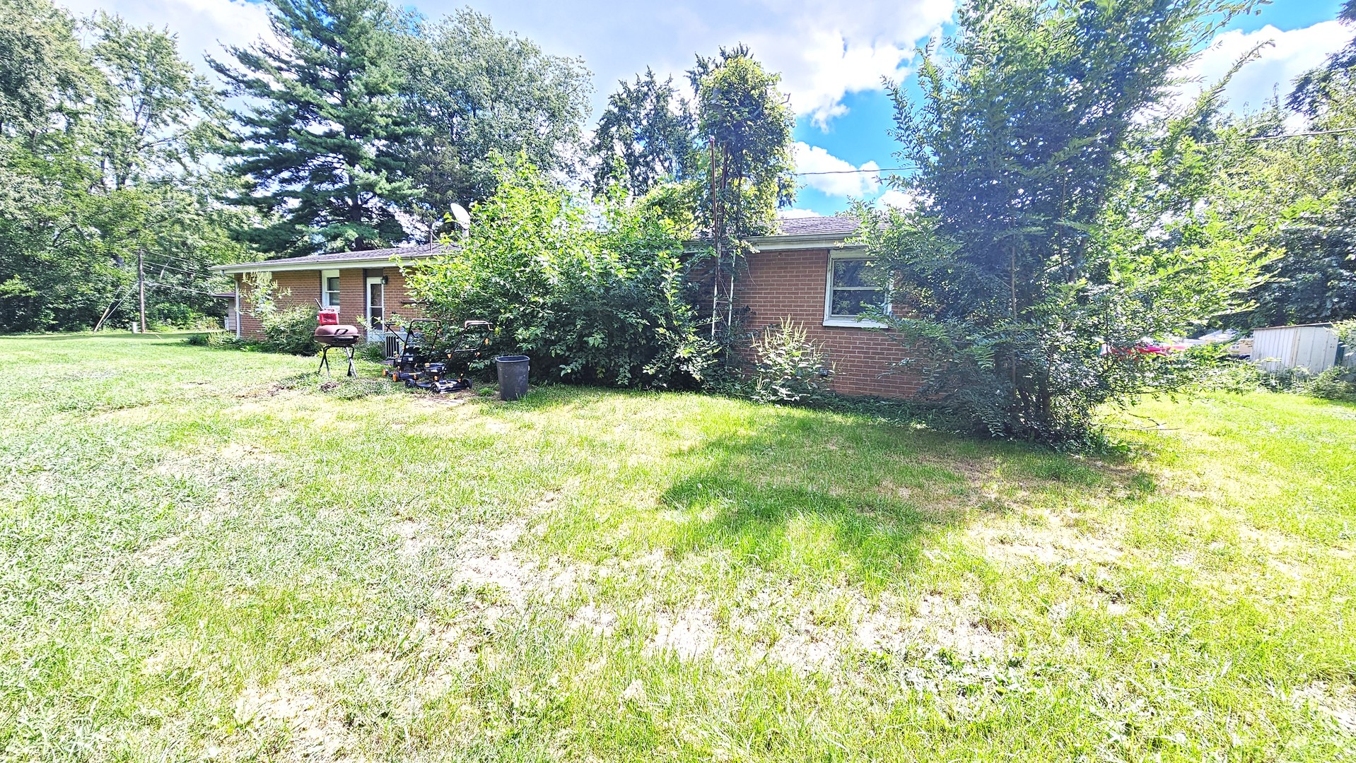 1703 Pinewood Lane, Joliet, IL 60433