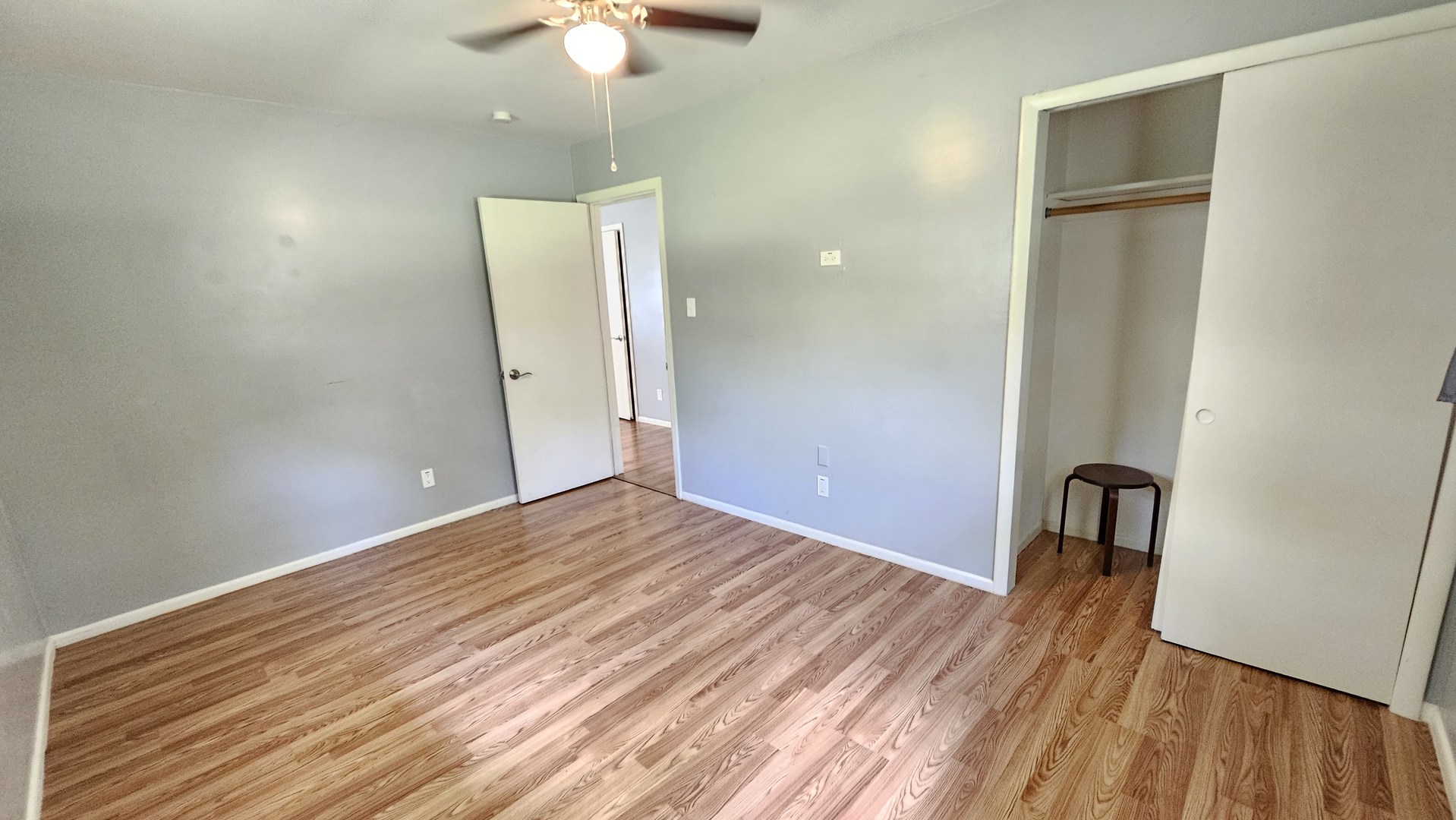 1703 Pinewood Lane, Joliet, IL 60433