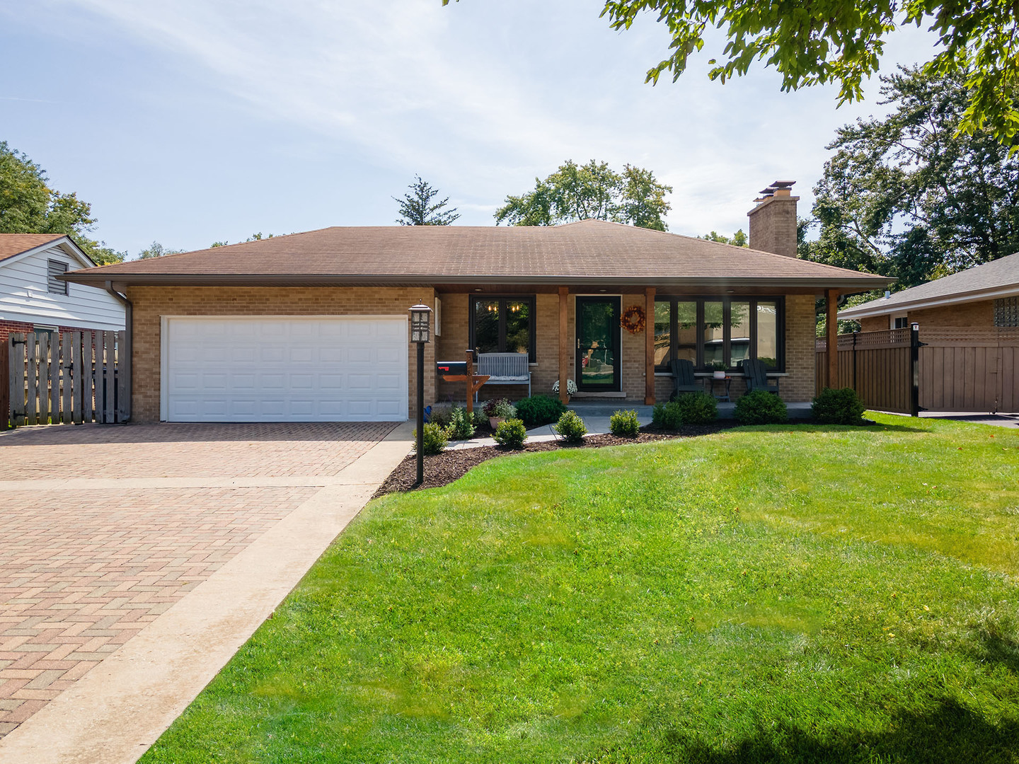 358 E Saint Charles Road, Elmhurst, IL 60126