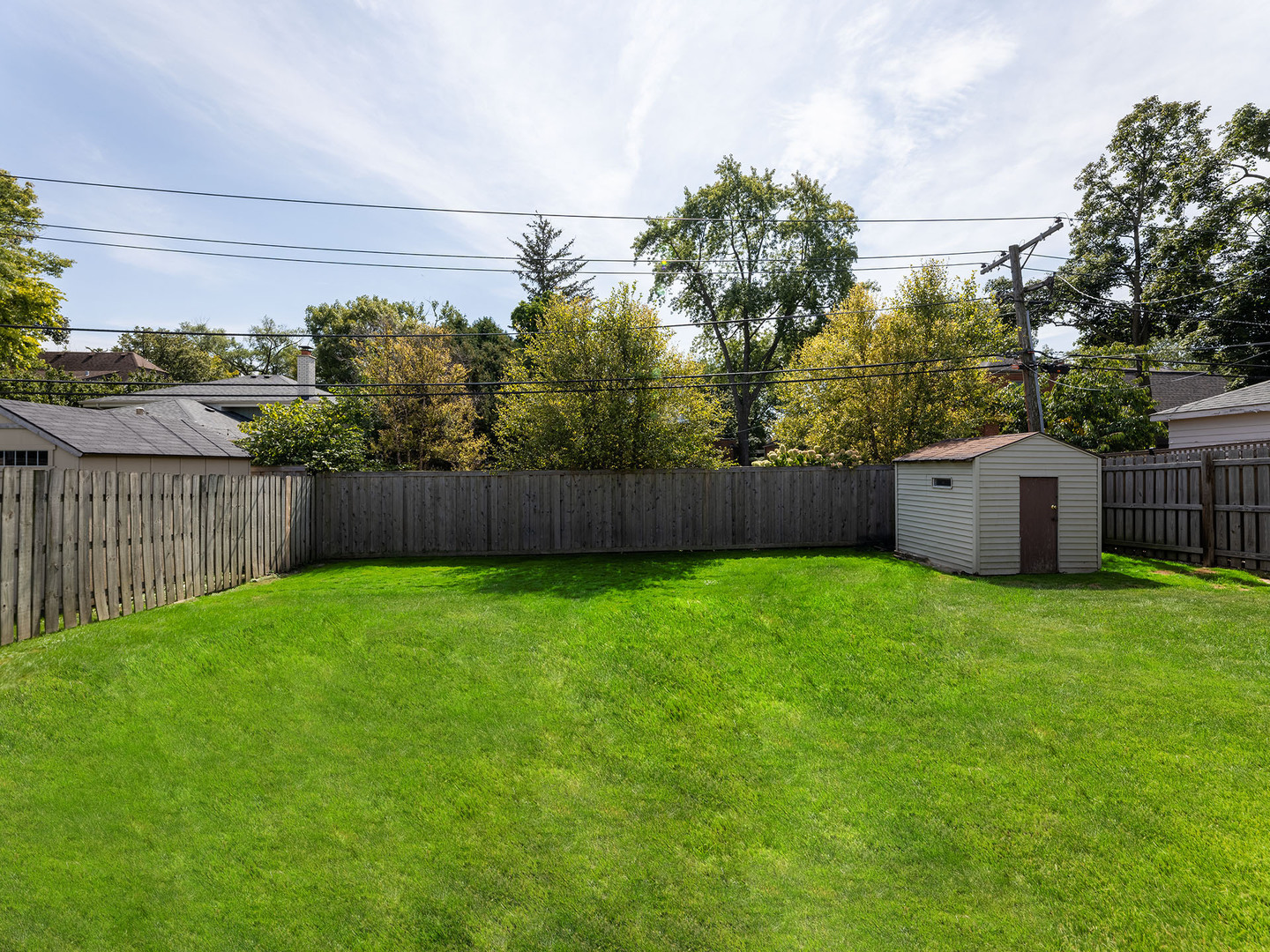 358 E Saint Charles Road, Elmhurst, IL 60126