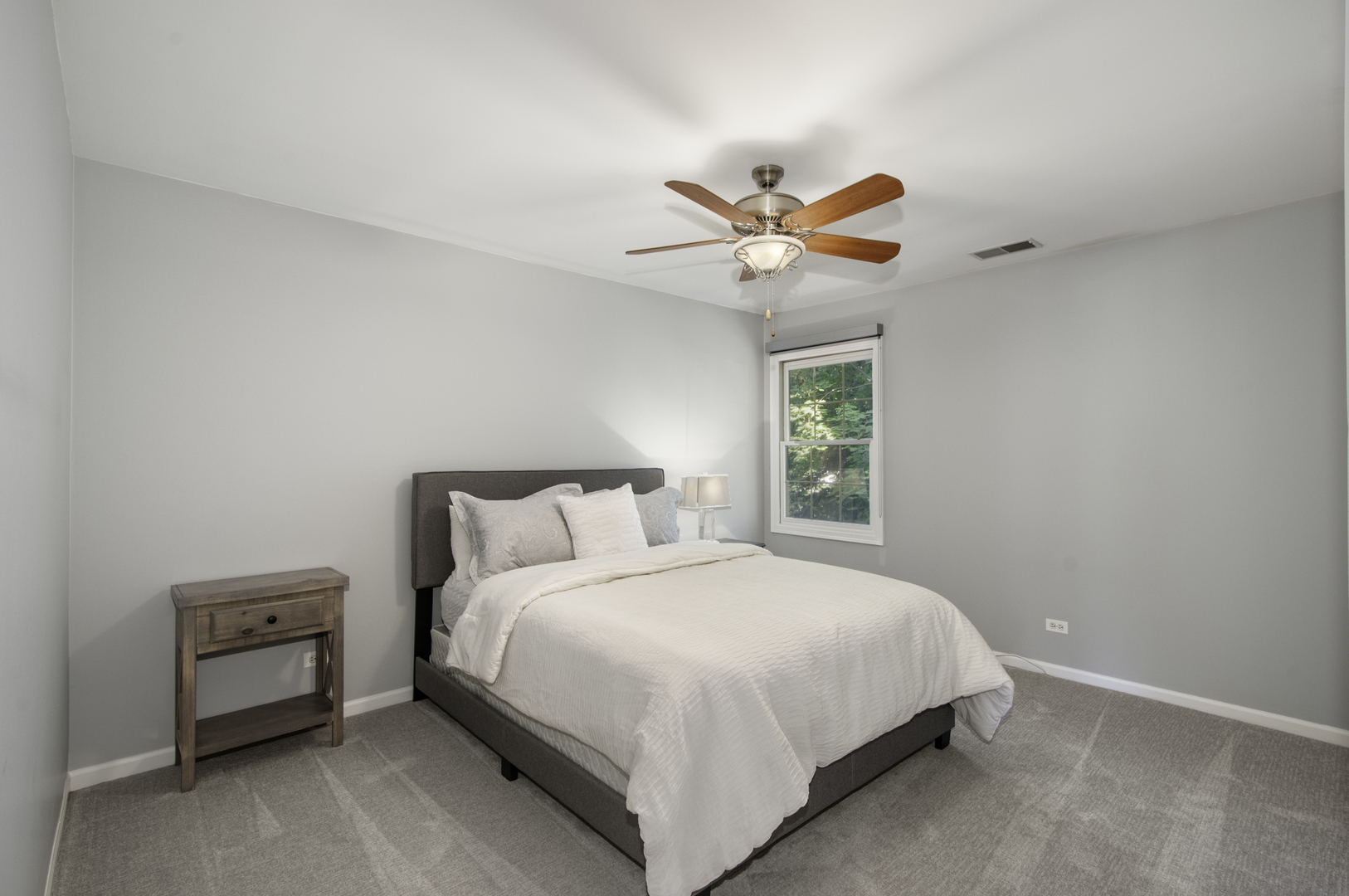 124 Fairway Drive, La Grange, IL 60525