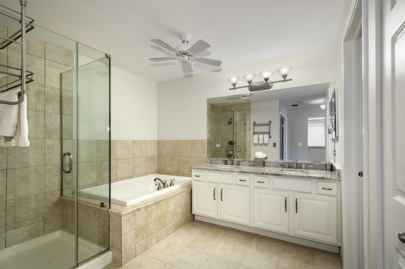 124 Fairway Drive, La Grange, IL 60525