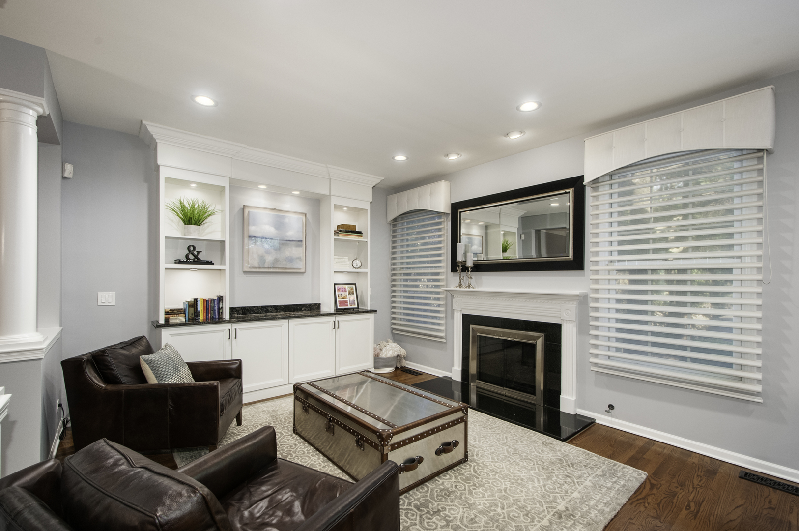 124 Fairway Drive, La Grange, IL 60525