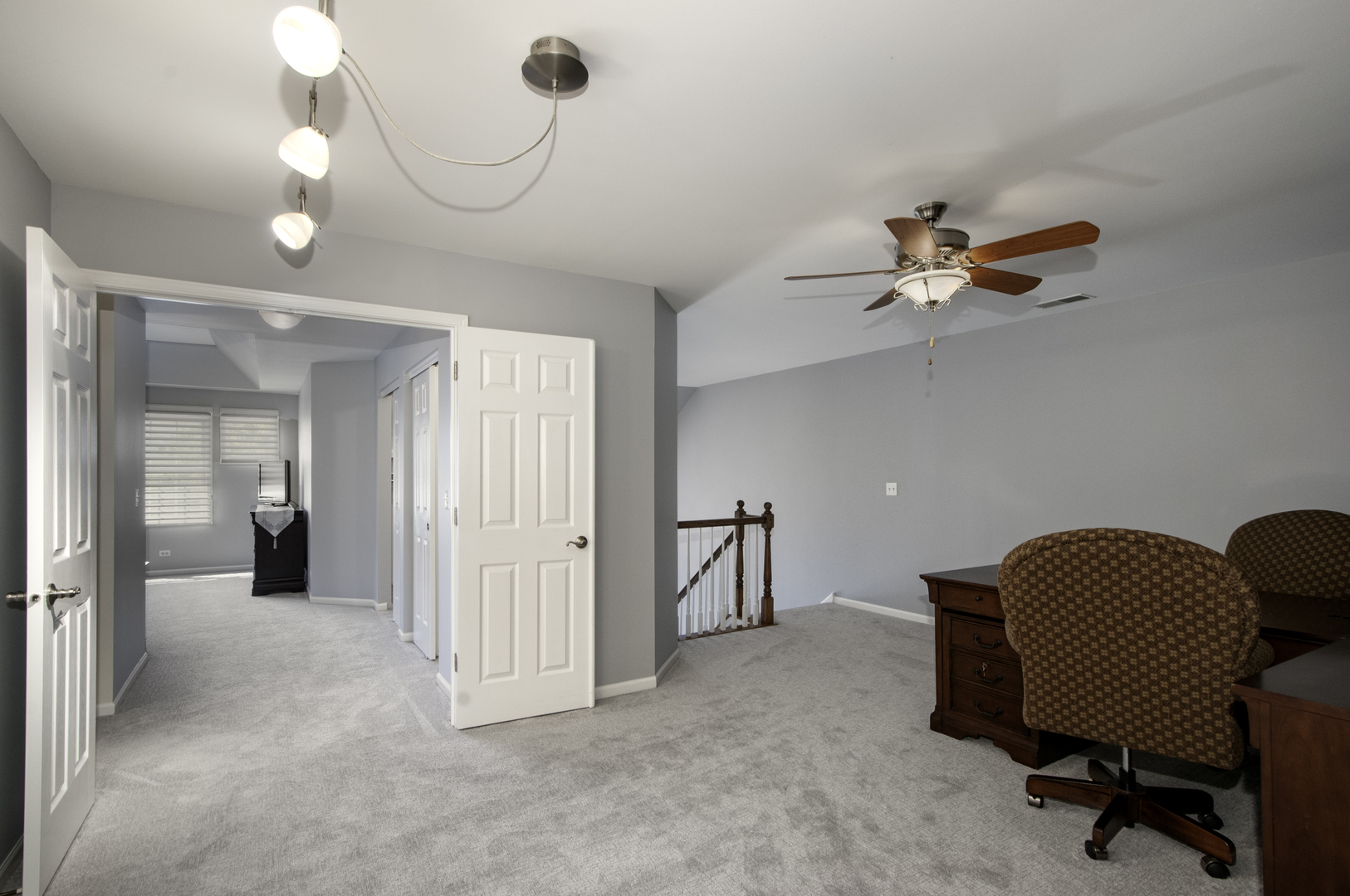 124 Fairway Drive, La Grange, IL 60525