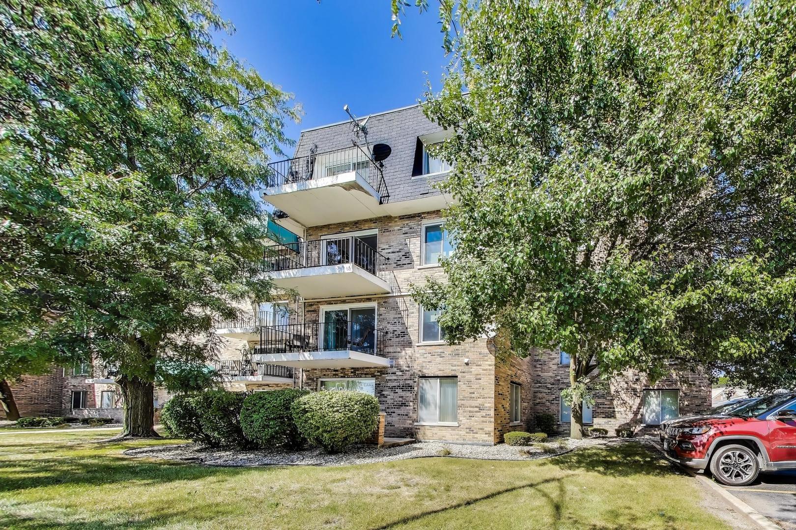 3838 W 111th Street #209, Chicago, IL 60655
