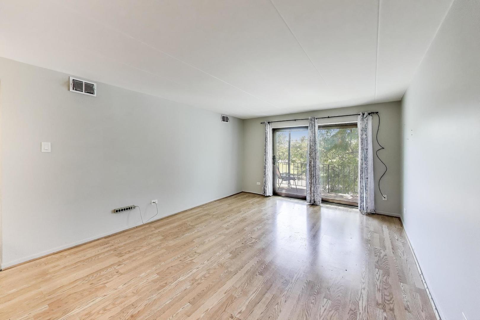 3838 W 111th Street #209, Chicago, IL 60655