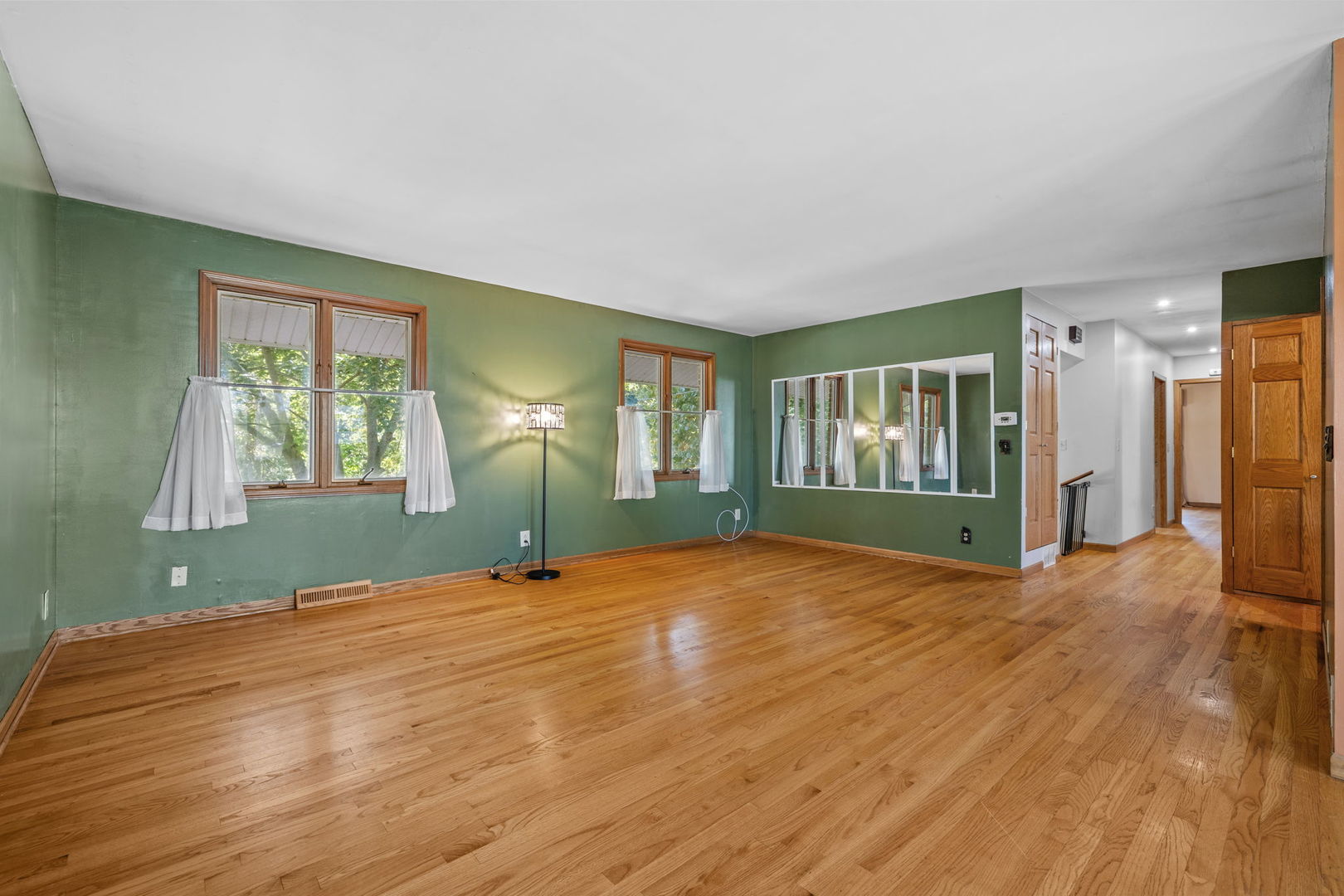 403 W Somonauk Street, Yorkville, IL 60560