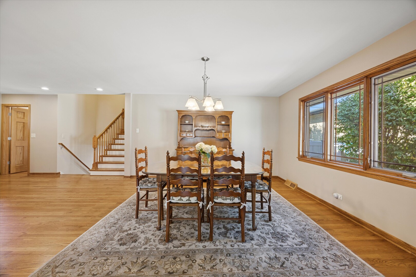 1140 S Stone Avenue, La Grange, IL 60525