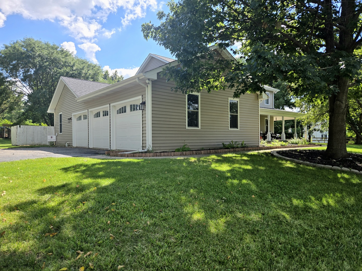 41W945 Northway Drive, Elburn, IL 60119