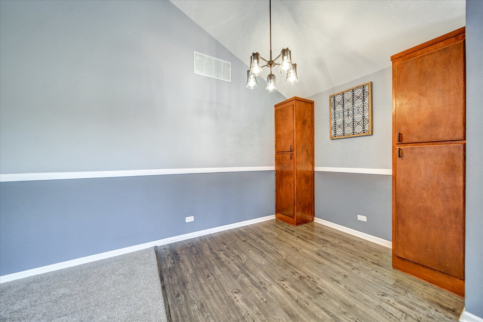 307 University Lane #A, Elk Grove Village, IL 60007