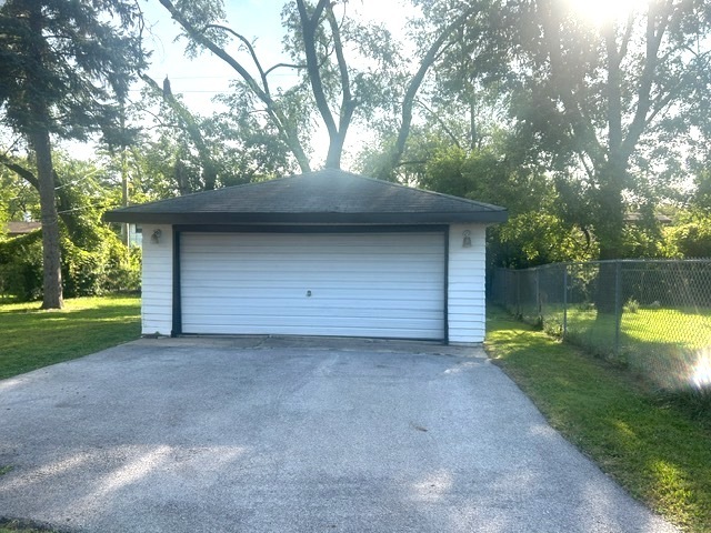 16537 California Avenue, Markham, IL 60428