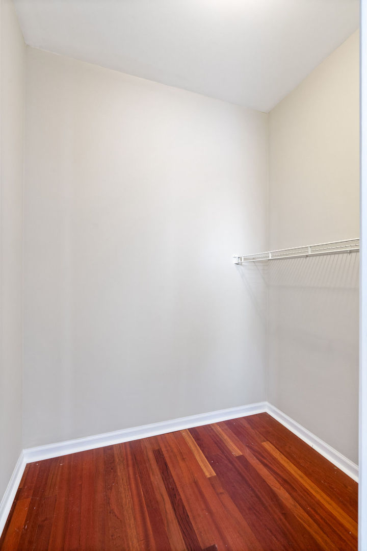 1940 Somerset Court, Romeoville, IL 60446