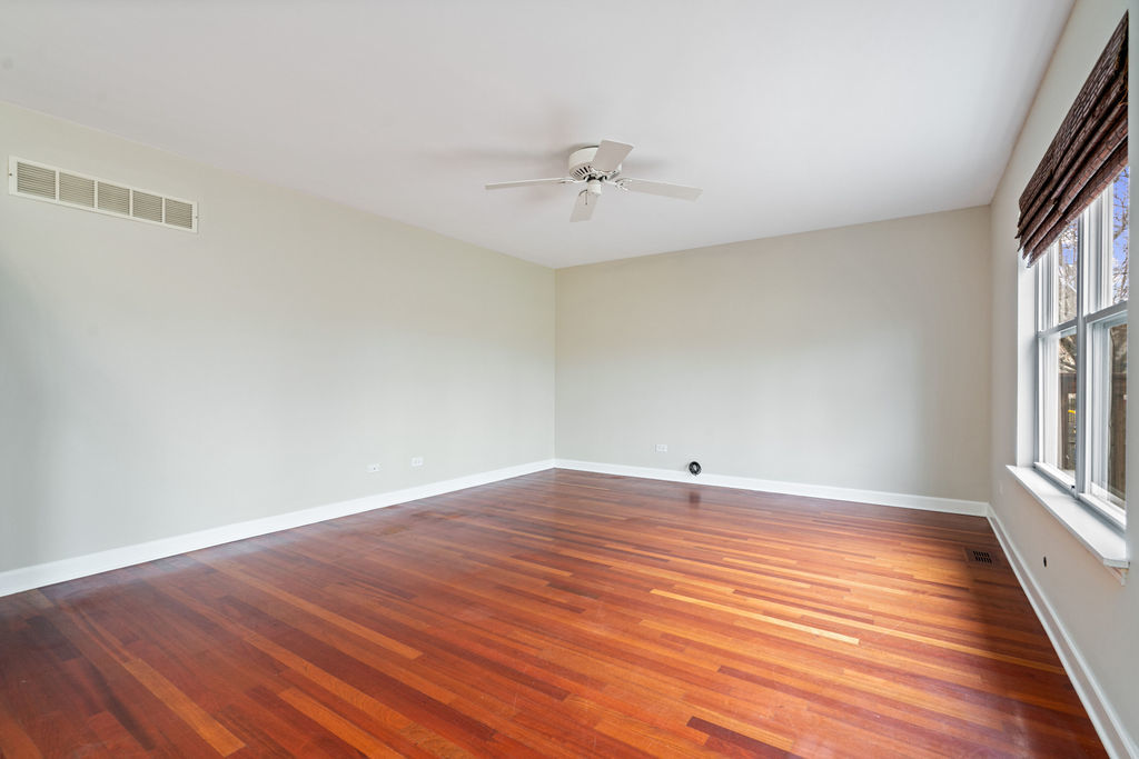 1940 Somerset Court, Romeoville, IL 60446