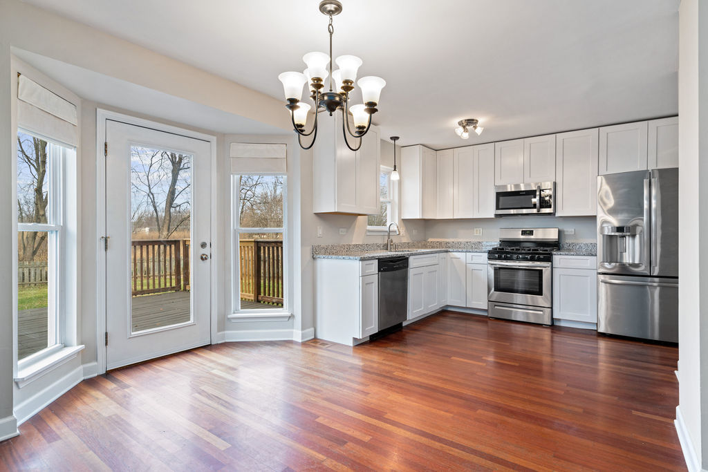 1940 Somerset Court, Romeoville, IL 60446