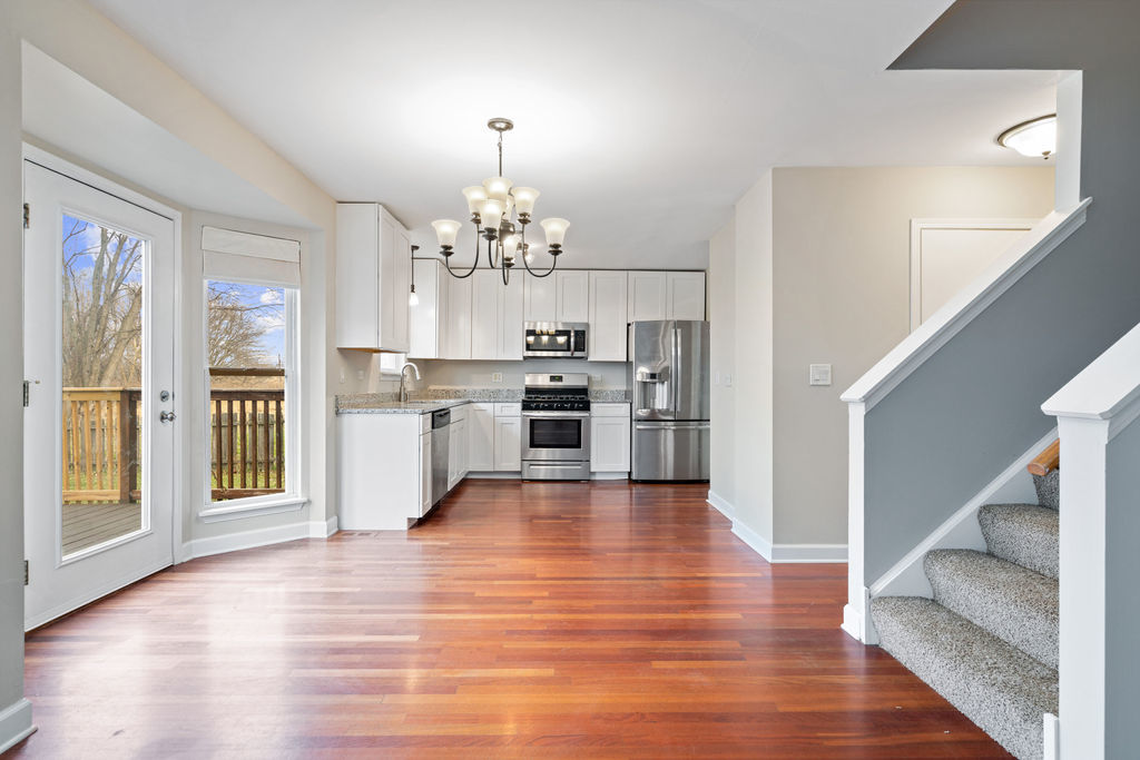 1940 Somerset Court, Romeoville, IL 60446