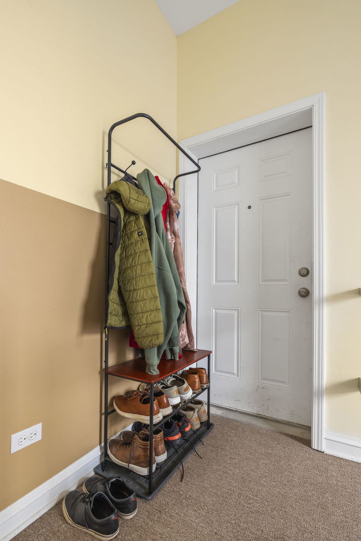 1456 N Artesian Avenue #3R, Chicago, IL 60622