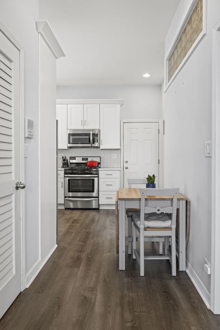 1456 N Artesian Avenue #3R, Chicago, IL 60622