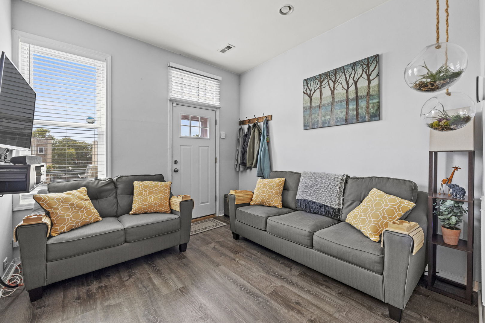 1456 N Artesian Avenue #3R, Chicago, IL 60622