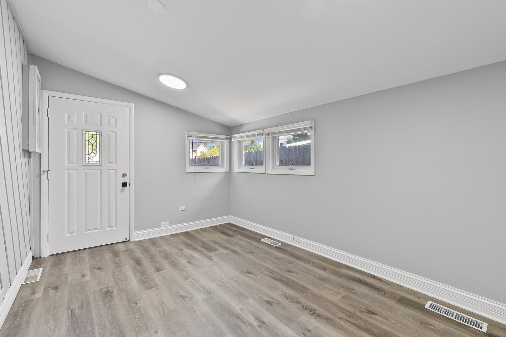 7240 Palma Lane, Morton Grove, IL 60053