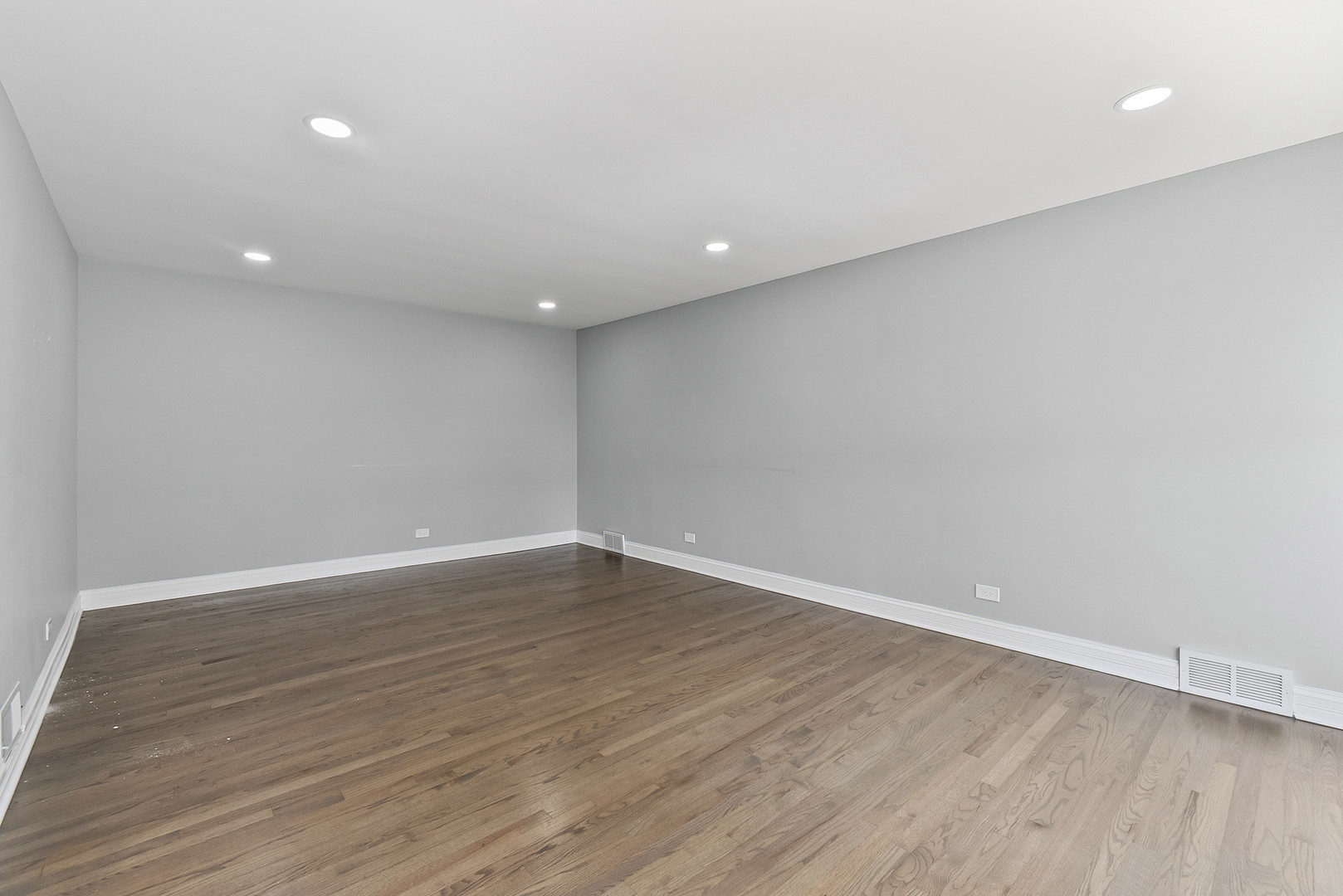 7240 Palma Lane, Morton Grove, IL 60053