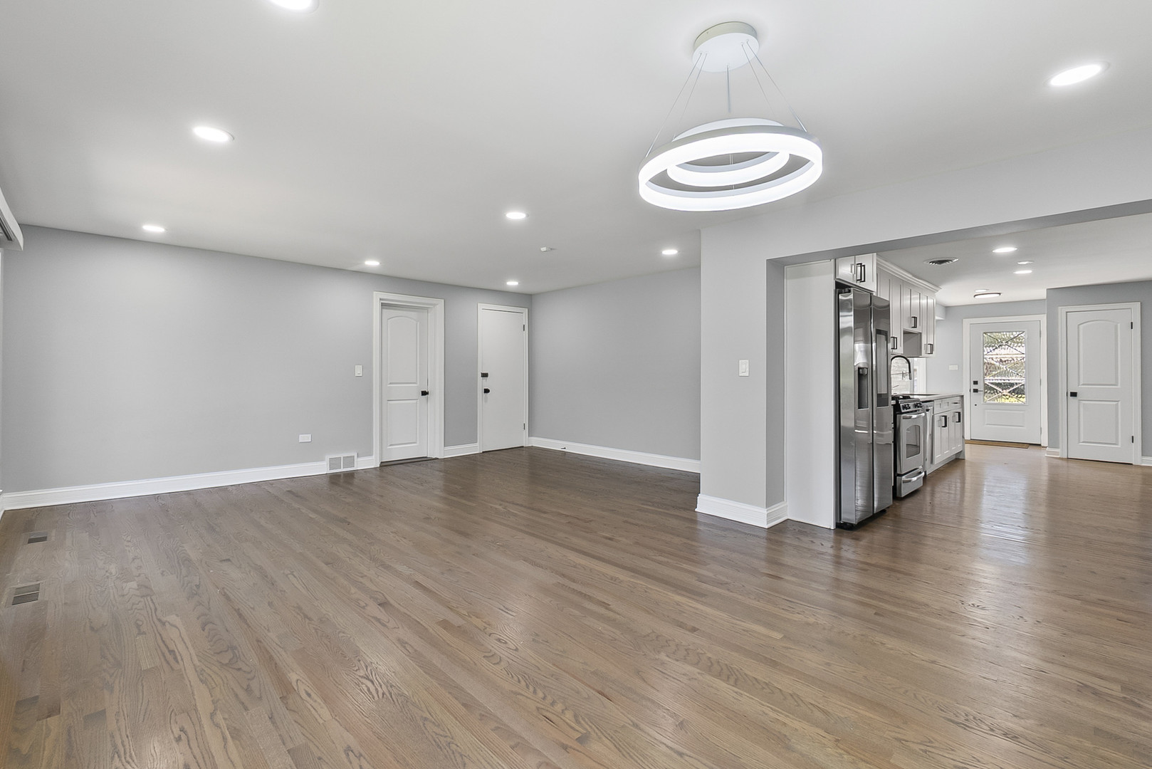 7240 Palma Lane, Morton Grove, IL 60053