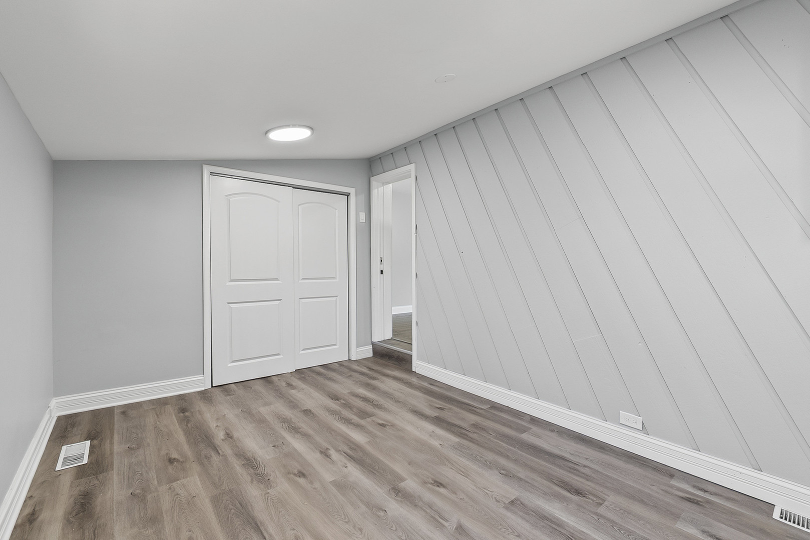 7240 Palma Lane, Morton Grove, IL 60053