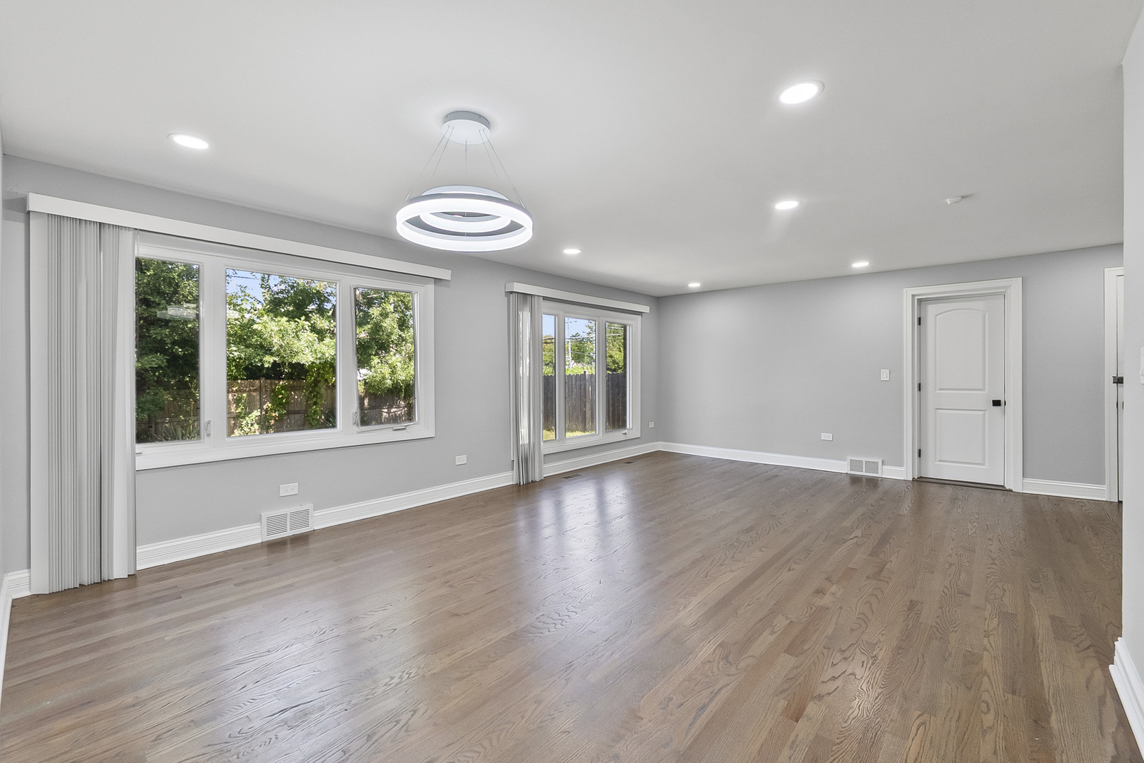 7240 Palma Lane, Morton Grove, IL 60053