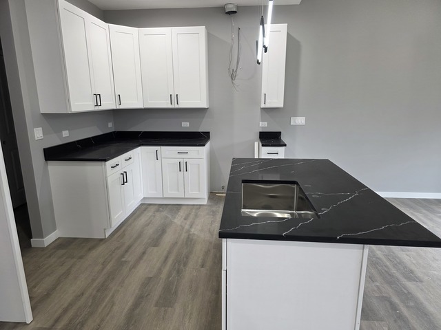 1390 Merrimac Lane, Hanover Park, IL 60133