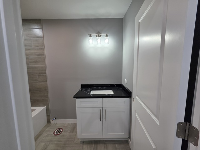 1390 Merrimac Lane, Hanover Park, IL 60133