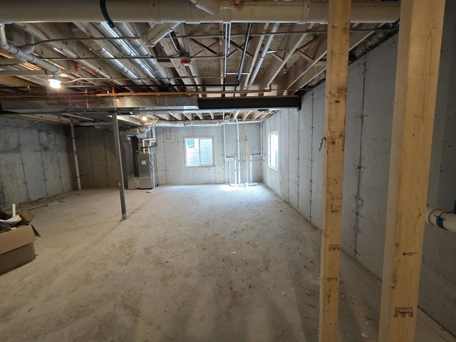 1390 Merrimac Lane, Hanover Park, IL 60133