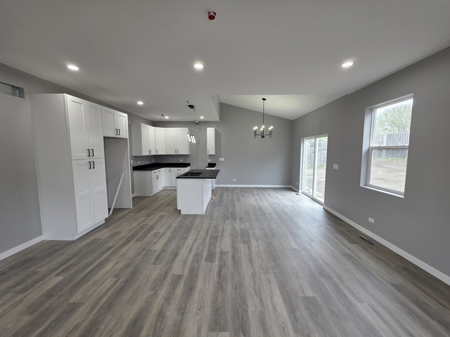 1390 Merrimac Lane, Hanover Park, IL 60133