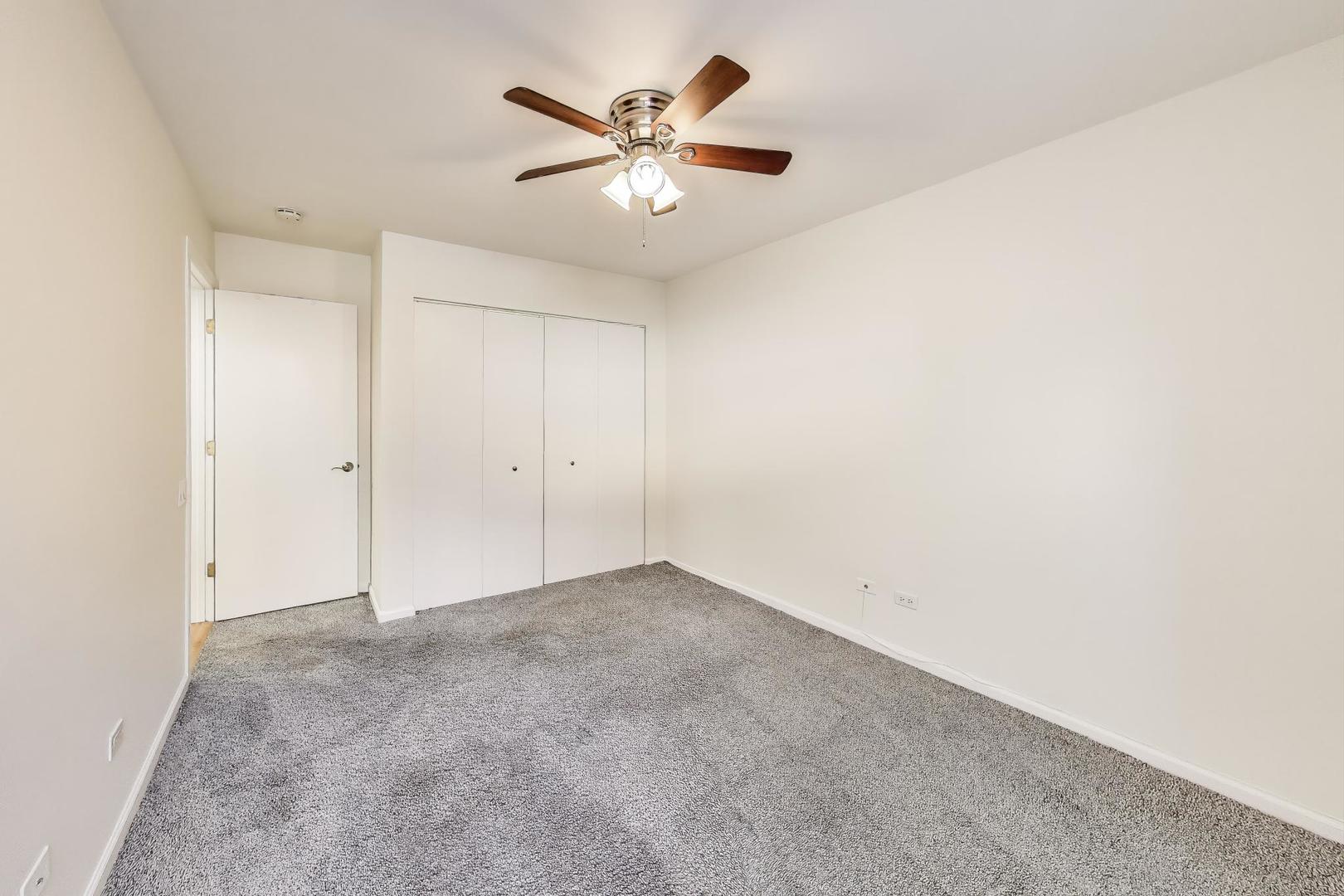 2045 N LARRABEE Street #7106, Chicago, IL 60614