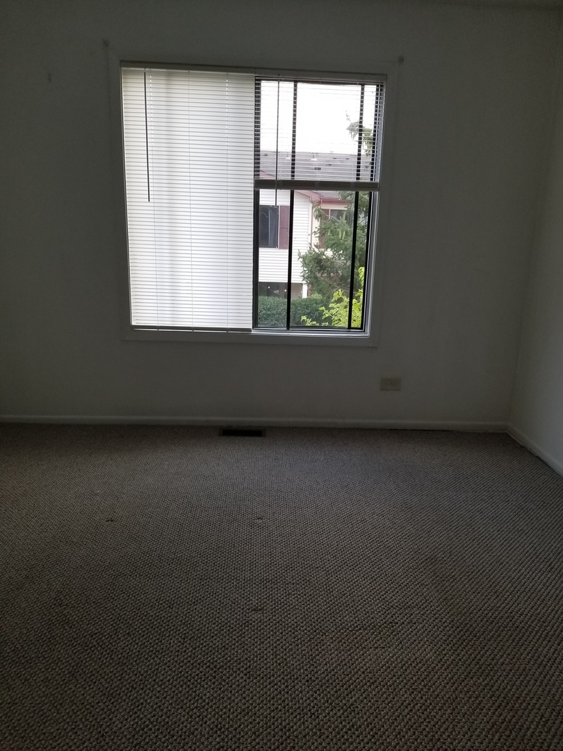 333 Jefferson Court, Vernon Hills, IL 60061