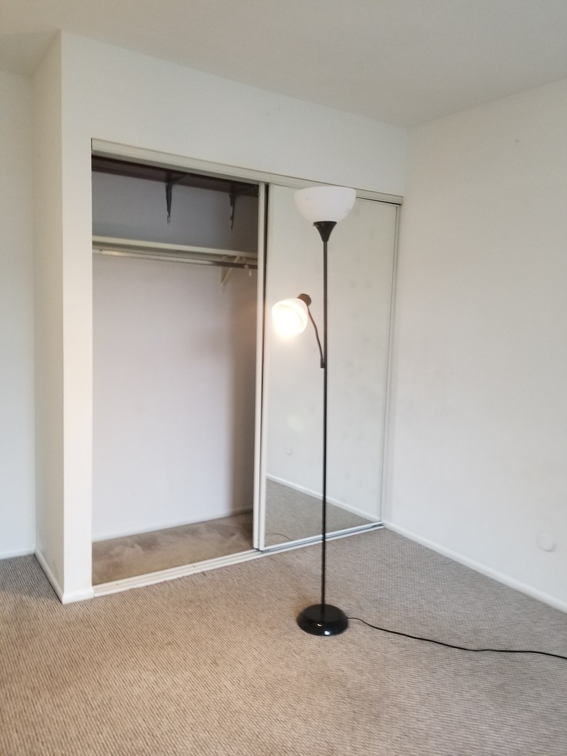 333 Jefferson Court, Vernon Hills, IL 60061