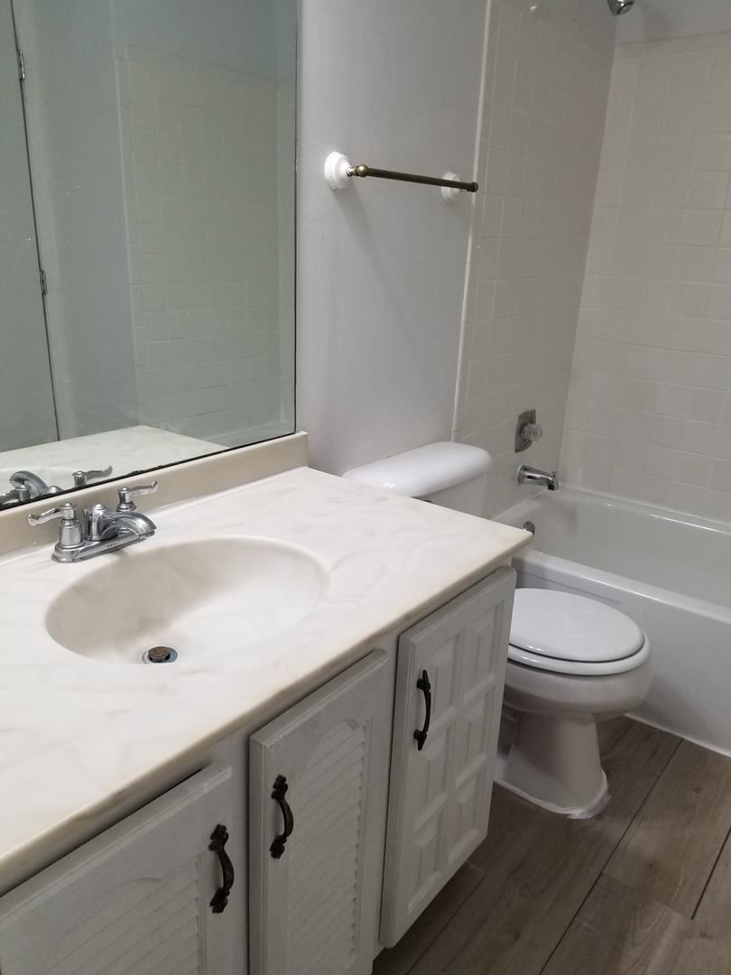 333 Jefferson Court, Vernon Hills, IL 60061