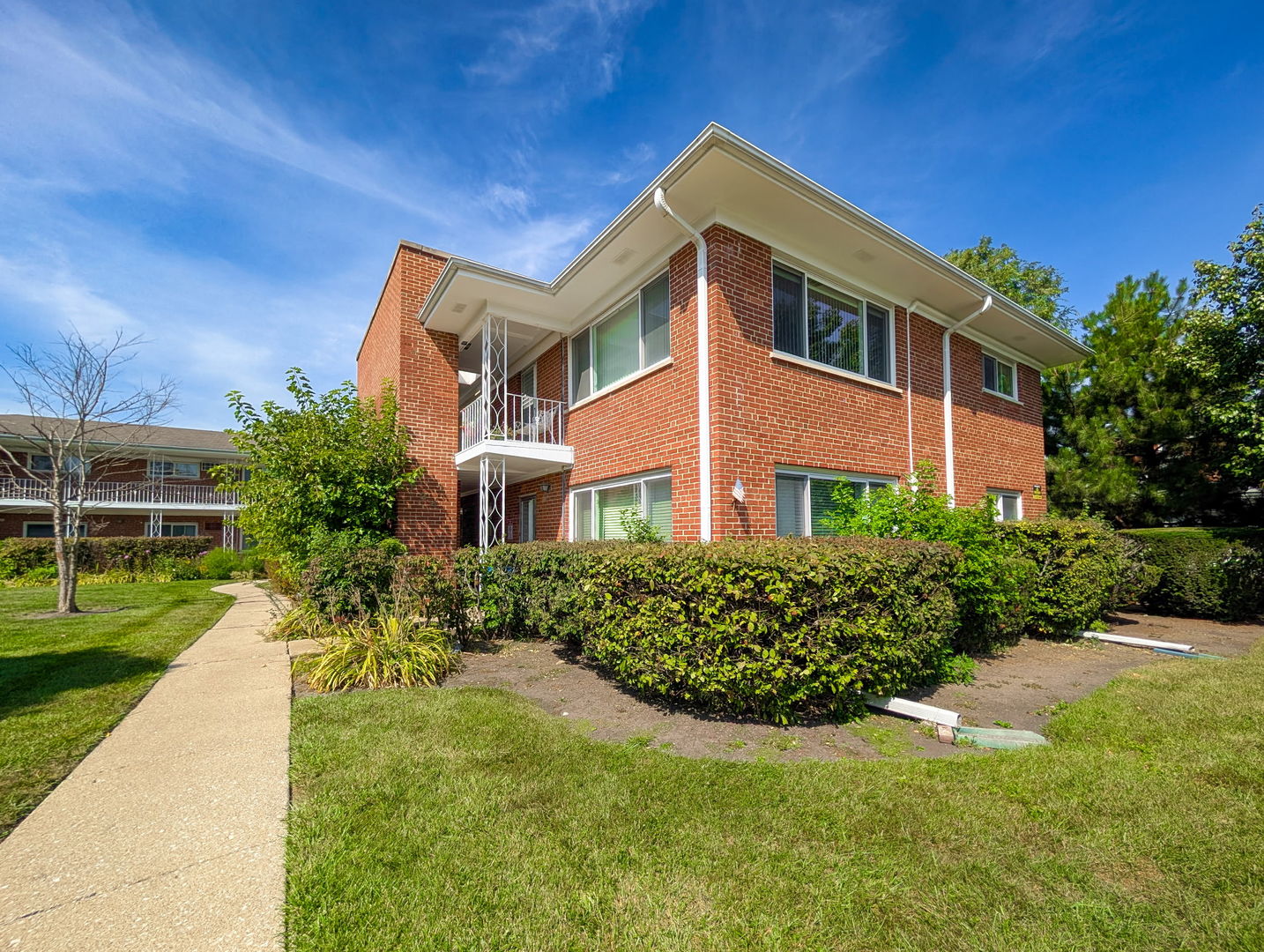724 N Western Avenue #M, Park Ridge, IL 60068