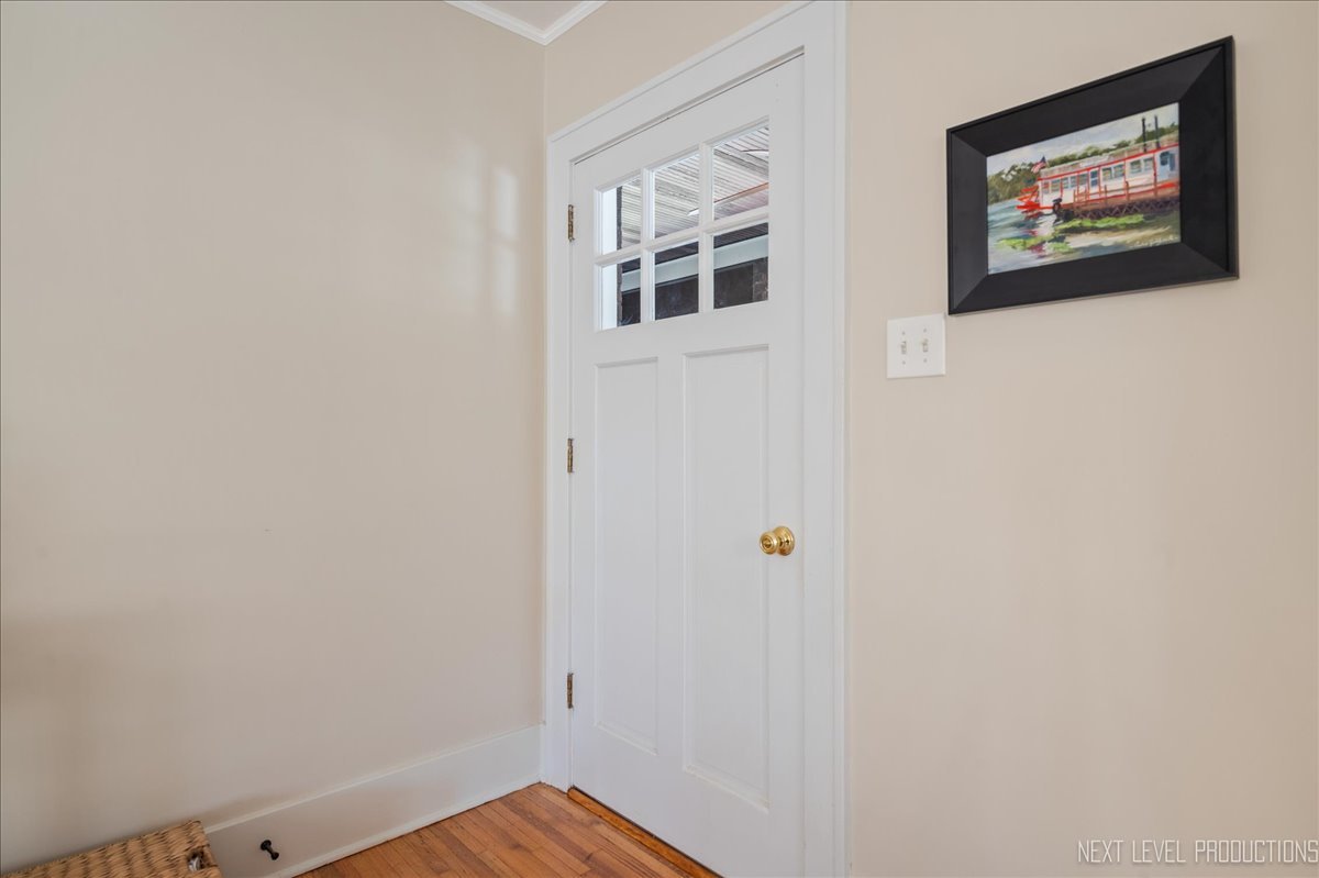 625 S 5th Street, St. Charles, IL 60174
