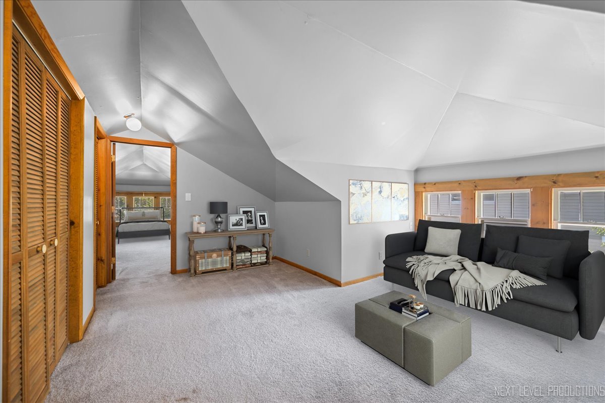 625 S 5th Street, St. Charles, IL 60174