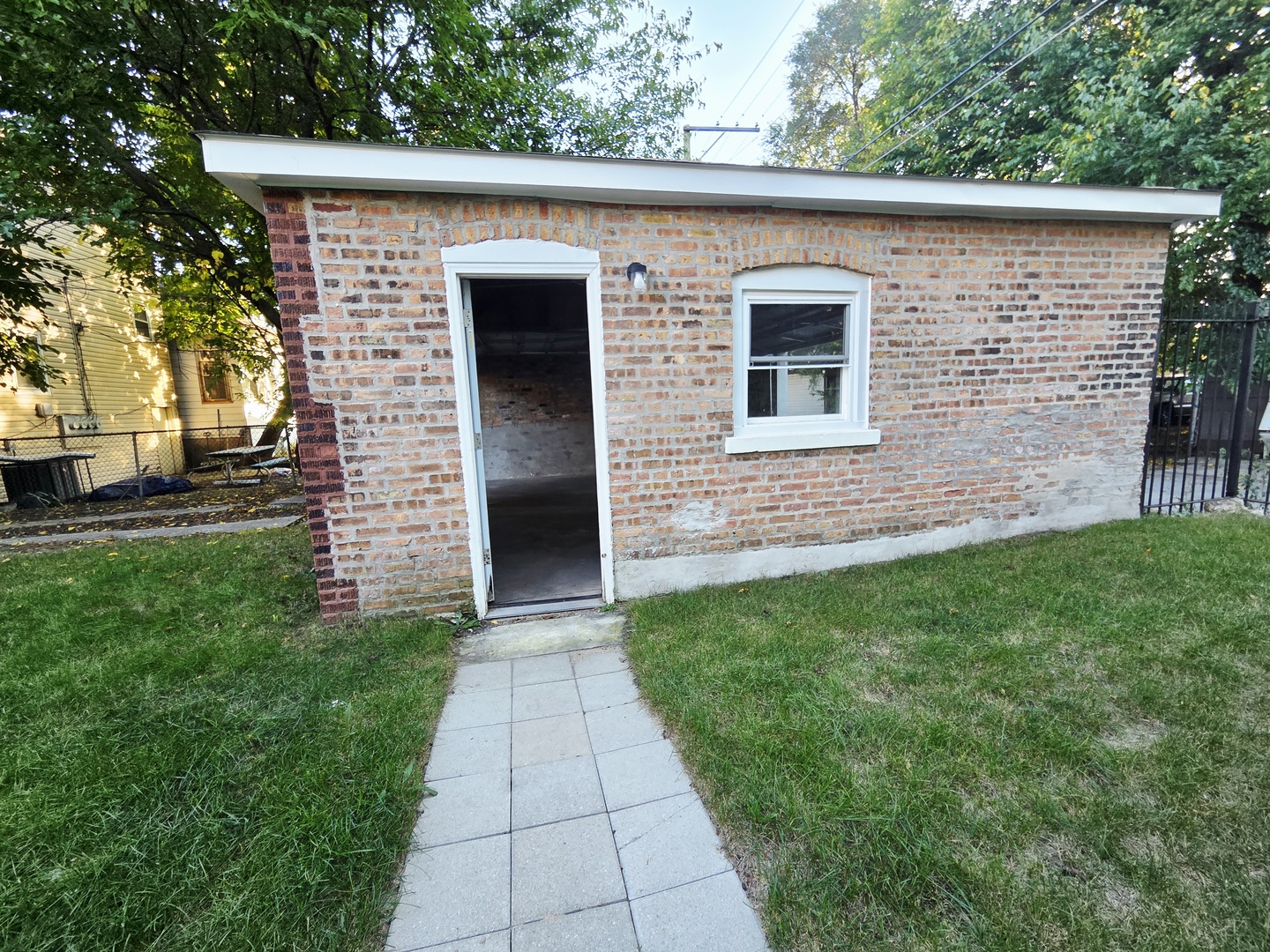 7734 S Langley Avenue, Chicago, IL 60619