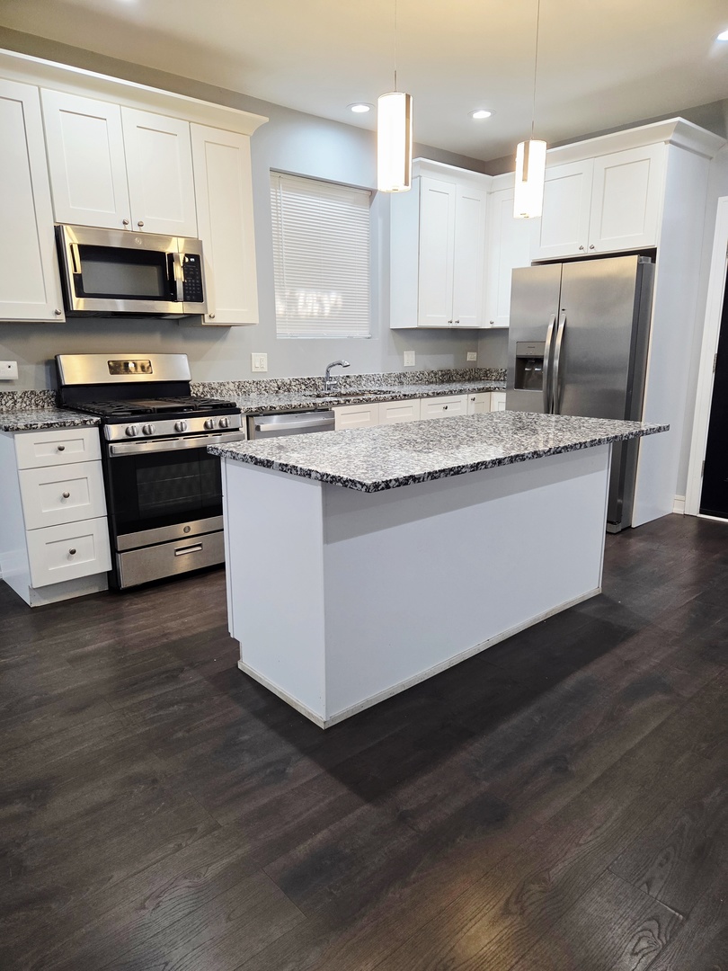 7734 S Langley Avenue, Chicago, IL 60619