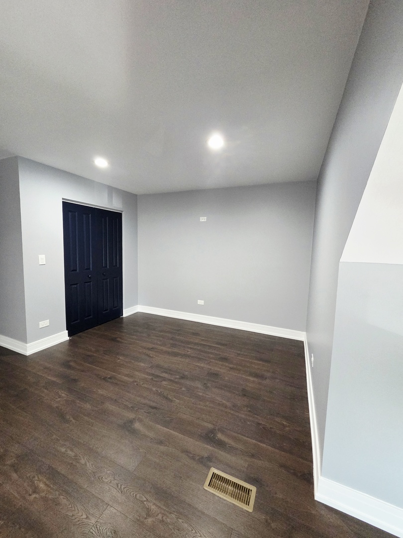 7734 S Langley Avenue, Chicago, IL 60619