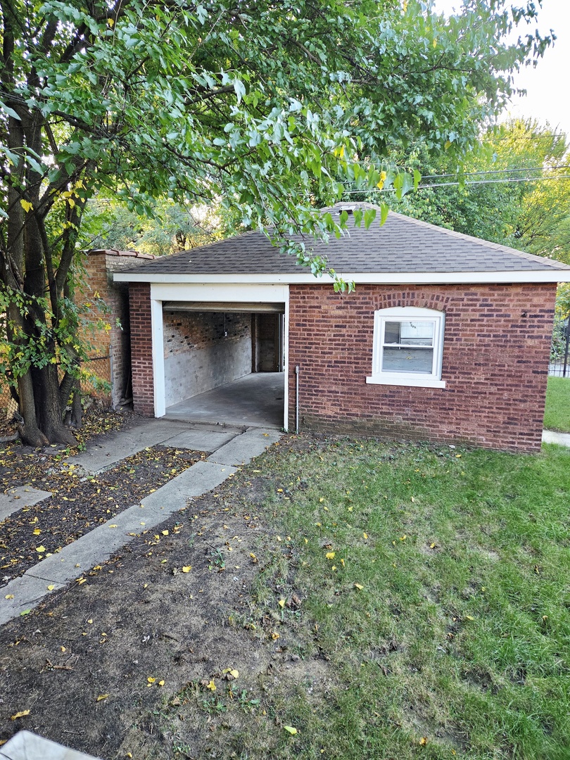 7734 S Langley Avenue, Chicago, IL 60619