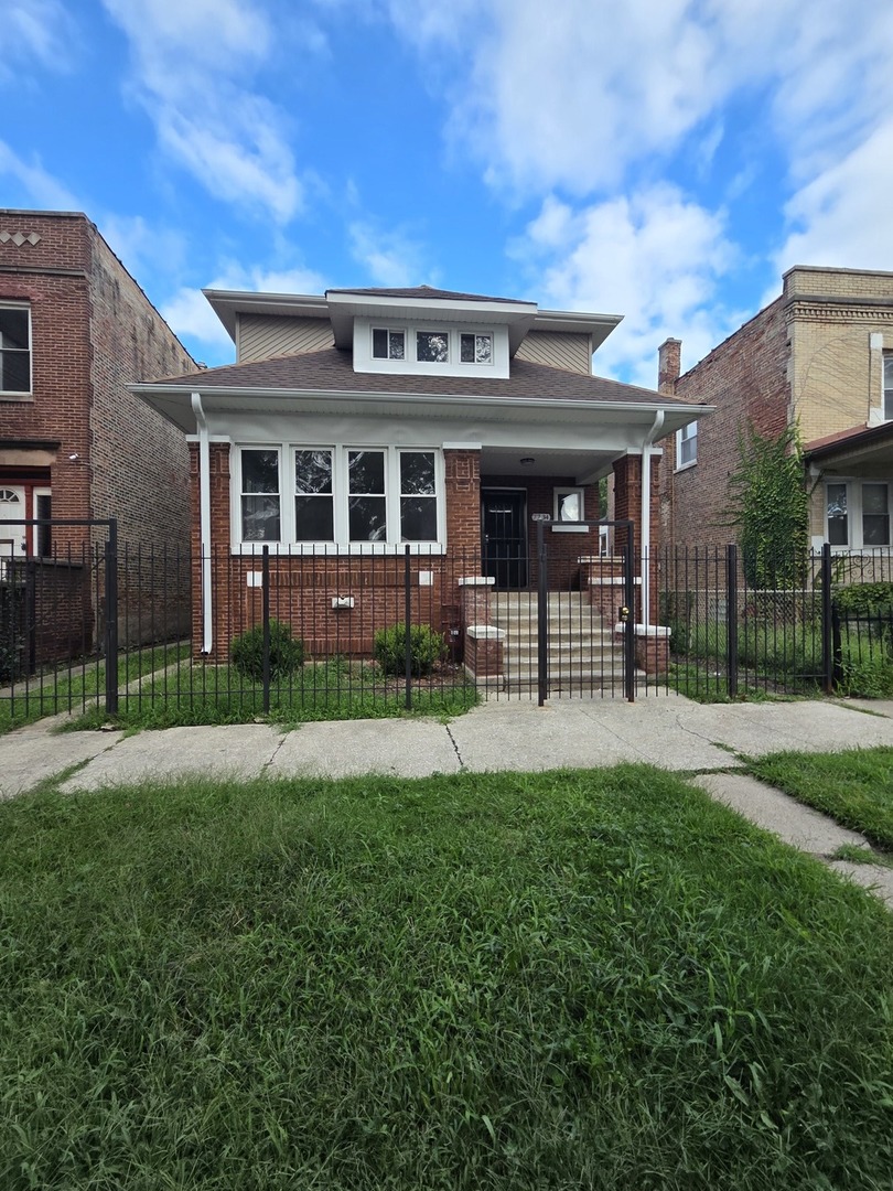 7734 S Langley Avenue, Chicago, IL 60619