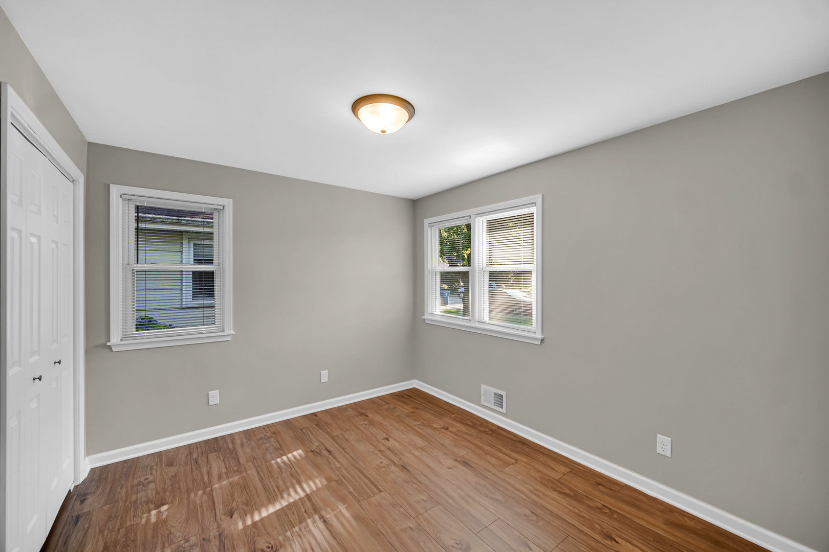 460 MARIAN Avenue, Bradley, IL 60915