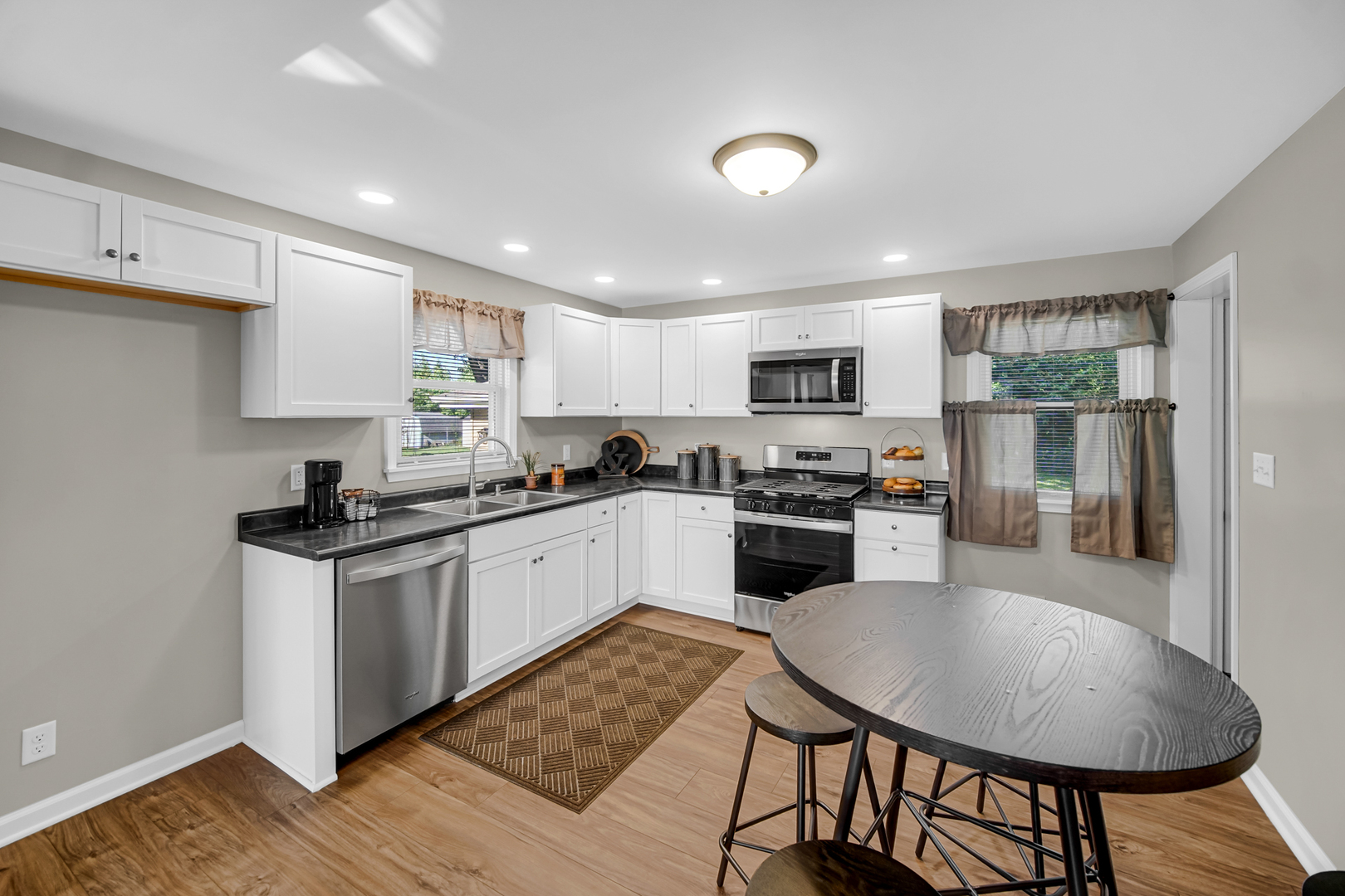 460 MARIAN Avenue, Bradley, IL 60915