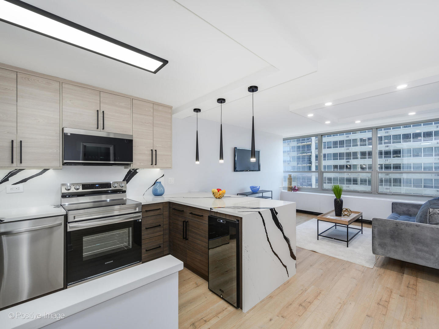 3550 N Lake Shore Drive #1923, Chicago, IL 60657