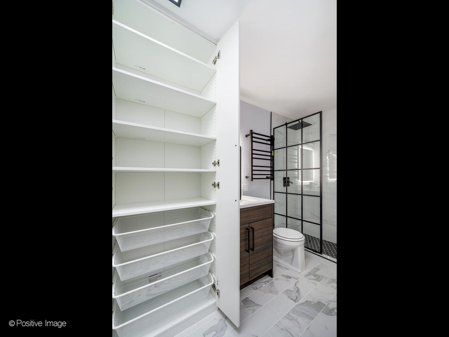 3550 N Lake Shore Drive #1923, Chicago, IL 60657