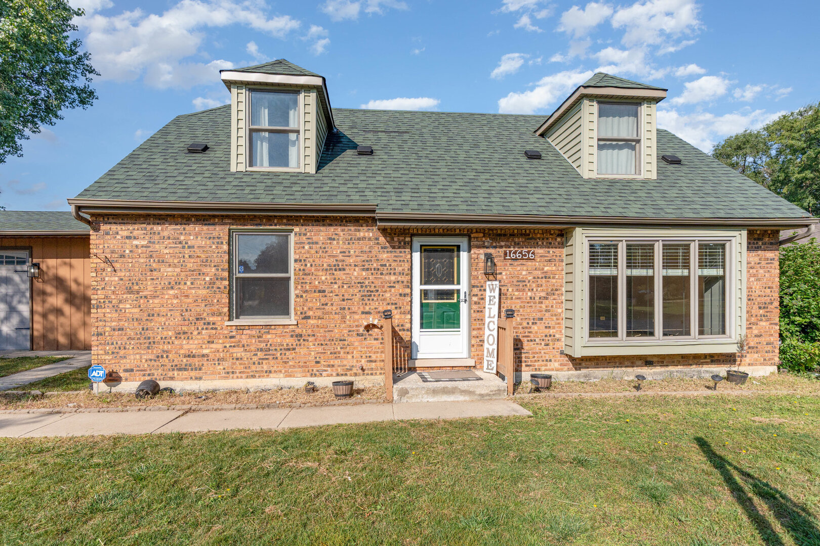 16656 Beacon Lane, Orland Hills, IL 60487